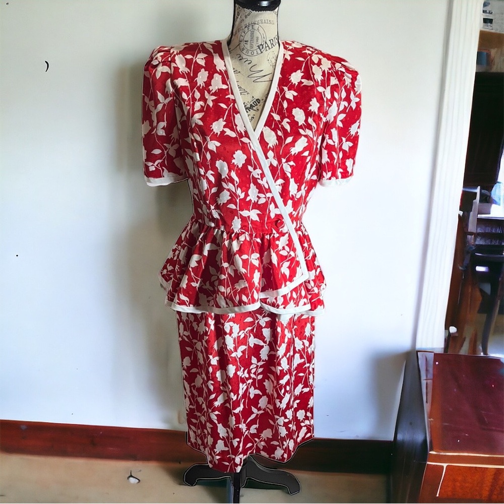 Vintage 80s Leslie Fay Peplum Skirt Set